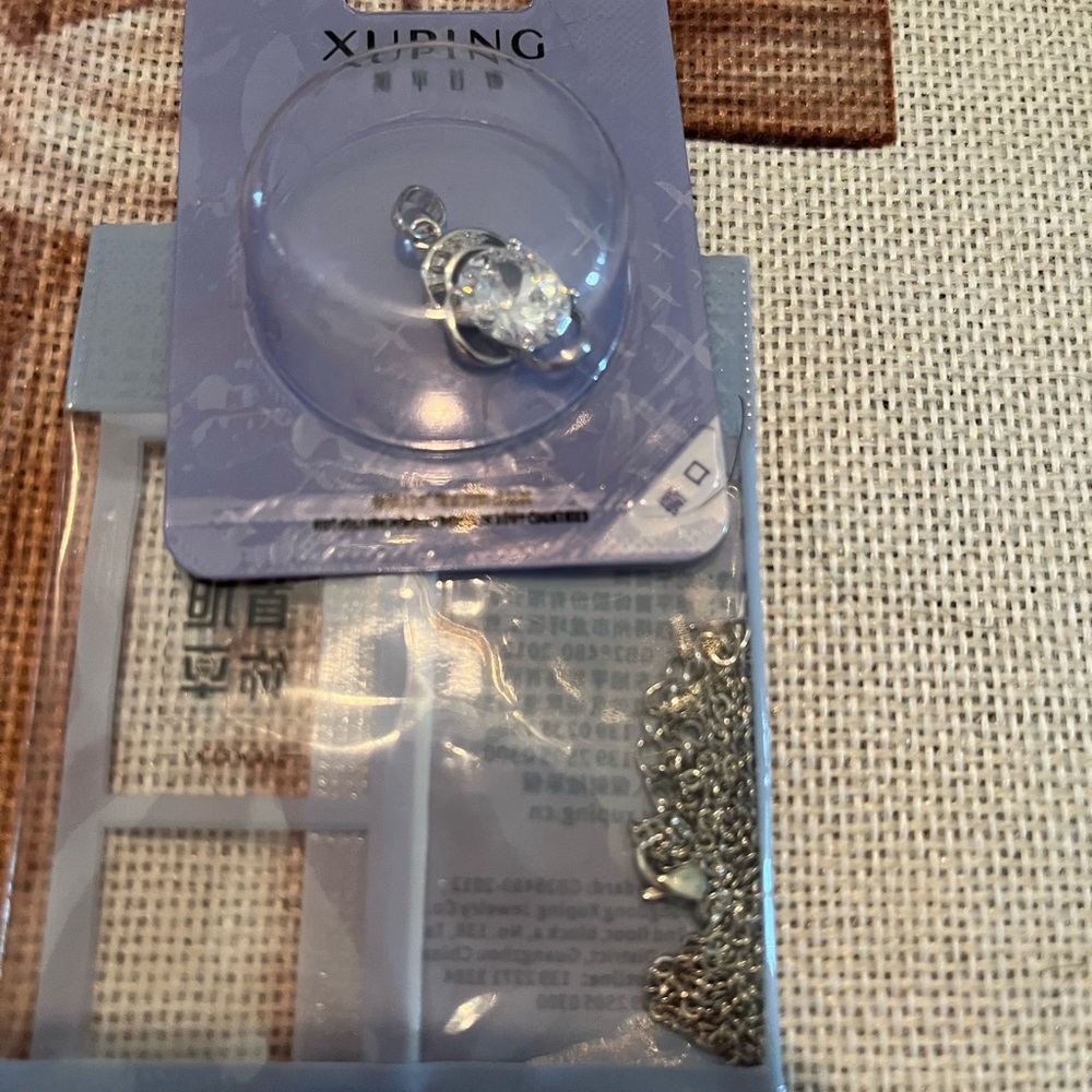 Jewelry Set Bundle - Picture 2 of 9